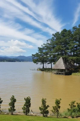 Dalat Golden Valley Tourist Park: Scenic Pine Forest & Dankia Lake Views