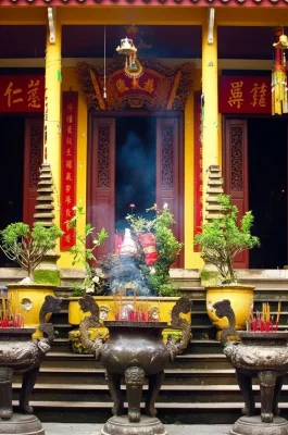 Quan Su Pagoda Hanoi: Headquarters of Vietnam Buddhist Sangha
