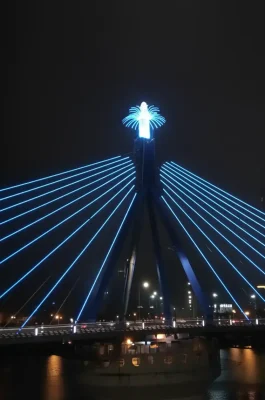 Han River Bridge Da Nang: Vietnam's Iconic Nightly Rotating Swing Bridge