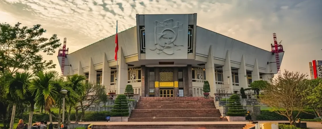 Ho Chi Minh Museum Hanoi: Life, Legacy & Mausoleum Complex Guide