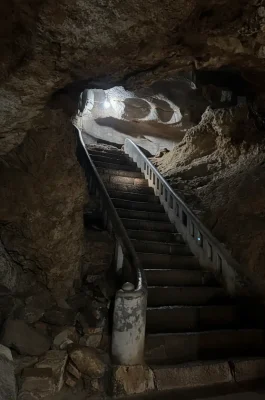 Bich Dong Pagoda: Three-Tiered Cave Temple & Tam Coc Scenic Views