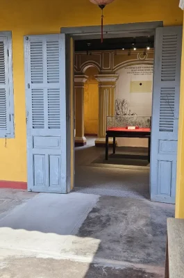 Hoi An Museum of Folk Culture: Traditional Arts, Crafts & Ancient Town Heritage