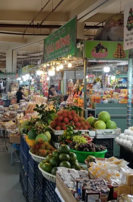 Phan Thiet Central Market: Local Seafood, Fish Sauce & Street Food Hub