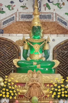 Linh Phuoc Temple Dalat: Vietnam's Mosaic Pagoda & Tallest Bell Tower