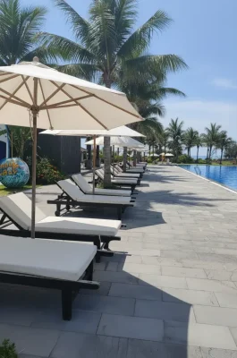 Mui Ne Beach: Vietnam’s Kitesurfing Hub & Desert Landscape Resorts