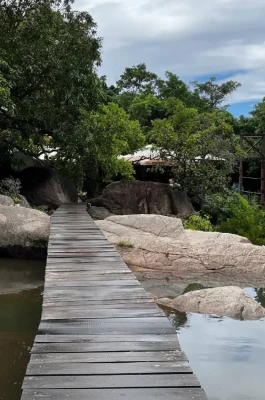 Lo O Stream Trekking: Nui Chua National Park Hike & Swimming Oasis