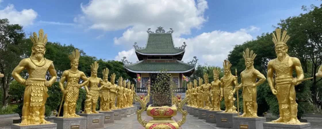 Dong Xanh Park Pleiku: Central Highlands Culture & Ethnic Village Replica