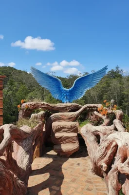 Fresh Garden Dalat: Seasonal Flower Gardens & Themed Photo Paradise