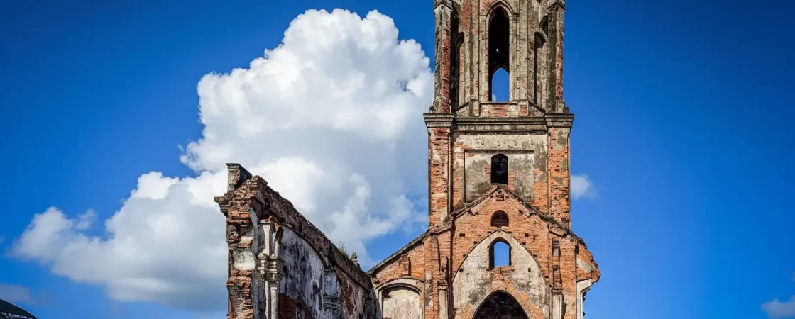 Nam Dinh Ruined Church: Dramatic Coastal Ruins & Photography Spot