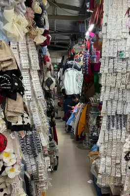 Con Market Da Nang: Ultimate Local Street Food & Authentic Shopping