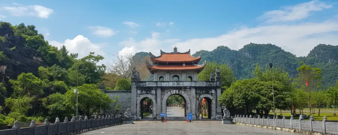 Hoa Lu Ancient Capital: Vietnam's 10th-Century Imperial History in Ninh Binh