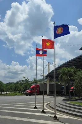 Lao Bao Border Gate: Vietnam-Laos EWEC Crossing & Duty-Free Zone