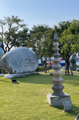 APEC Park Da Nang: Flying Kite Dome, Riverfront Views & Sculpture Garden