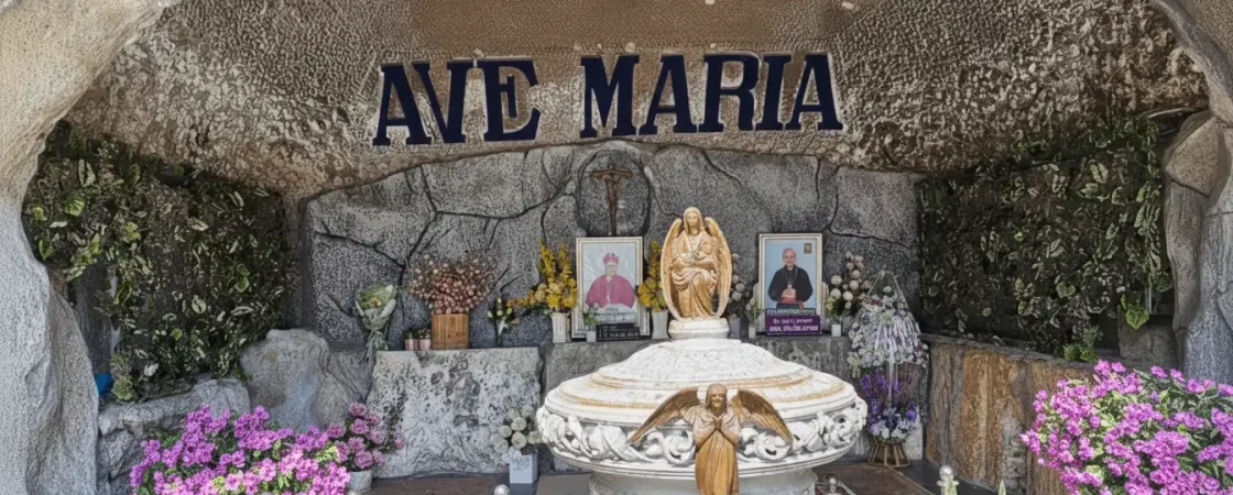 Da Nang Cathedral: Pink Church, French Gothic Architecture & Rooster Vane