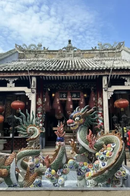 Quan Cong Temple: Hoi An's Historic Chinese Shrine & God of Integrity