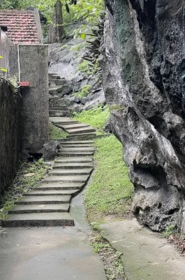 Bich Dong Pagoda: Three-Tiered Cave Temple & Tam Coc Scenic Views
