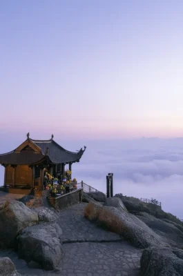 Dong Pagoda (Chùa Đồng): Bronze Temple at Yen Tu Mountain Summit