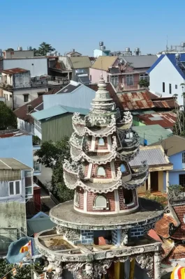 Linh Phuoc Temple Dalat: Vietnam's Mosaic Pagoda & Tallest Bell Tower