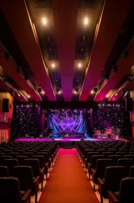 img_f478354daf1340594114b652a30bd328dr