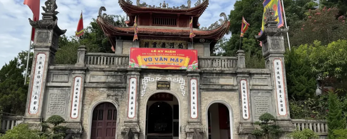 Bac Ha Temple: Historical Site Honoring Border Heroes in Lao Cai