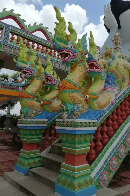 Som Rong Pagoda Soc Trang: Massive Reclining Buddha & Khmer Architecture
