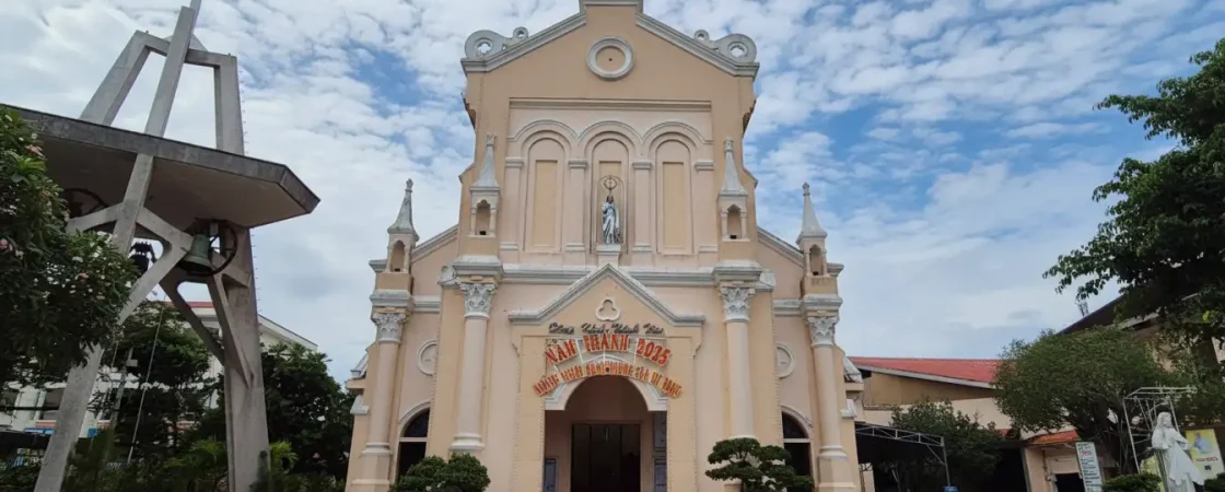 Can Tho Cathedral: Historic Mekong Delta Church & Architecture Landmark