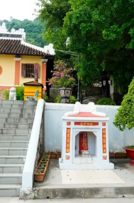 Thoai Ngoc Hau Mausoleum: Nguyen Dynasty General & Mekong Canal Builder